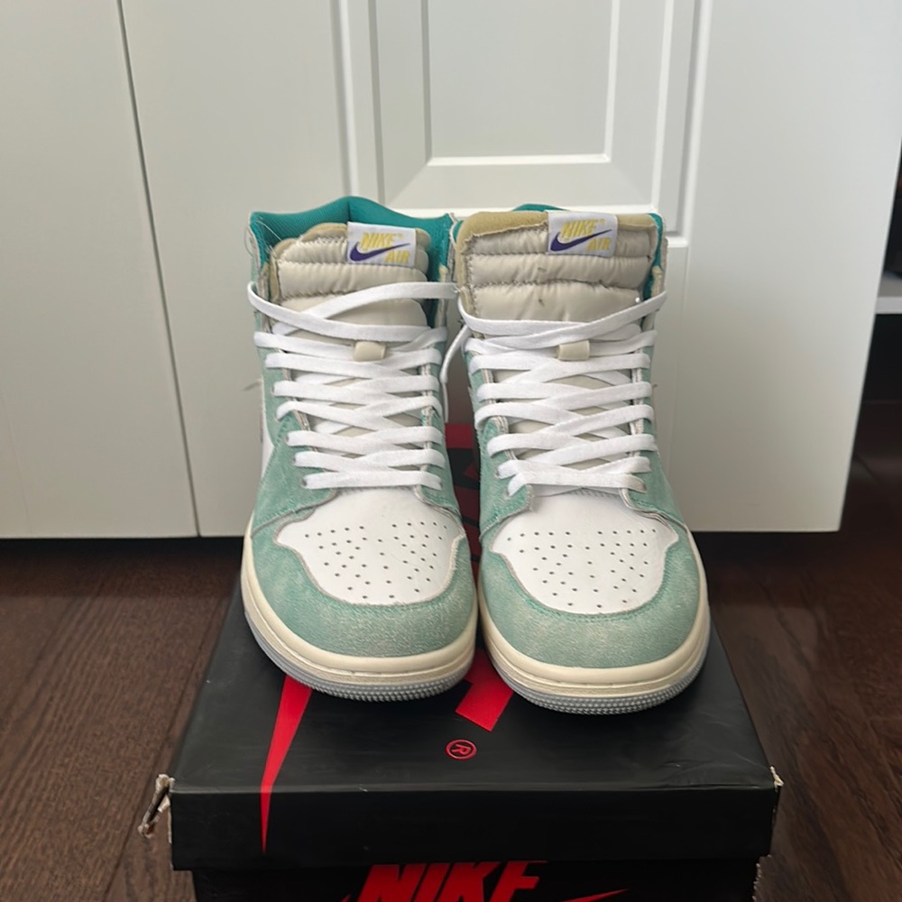Jordan 1 Retro High Turbo Green 10.5 & 10